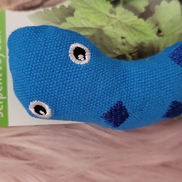 New Listing!! Brand New AFP GREEN RUSH SILLY SNAKE Cat Toy-2CT. - Picture 3 of 4